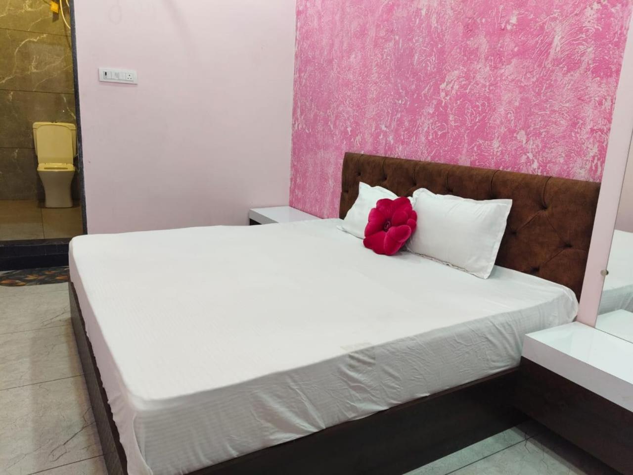 Anant Home Stay Udždžain Pokoj fotografie