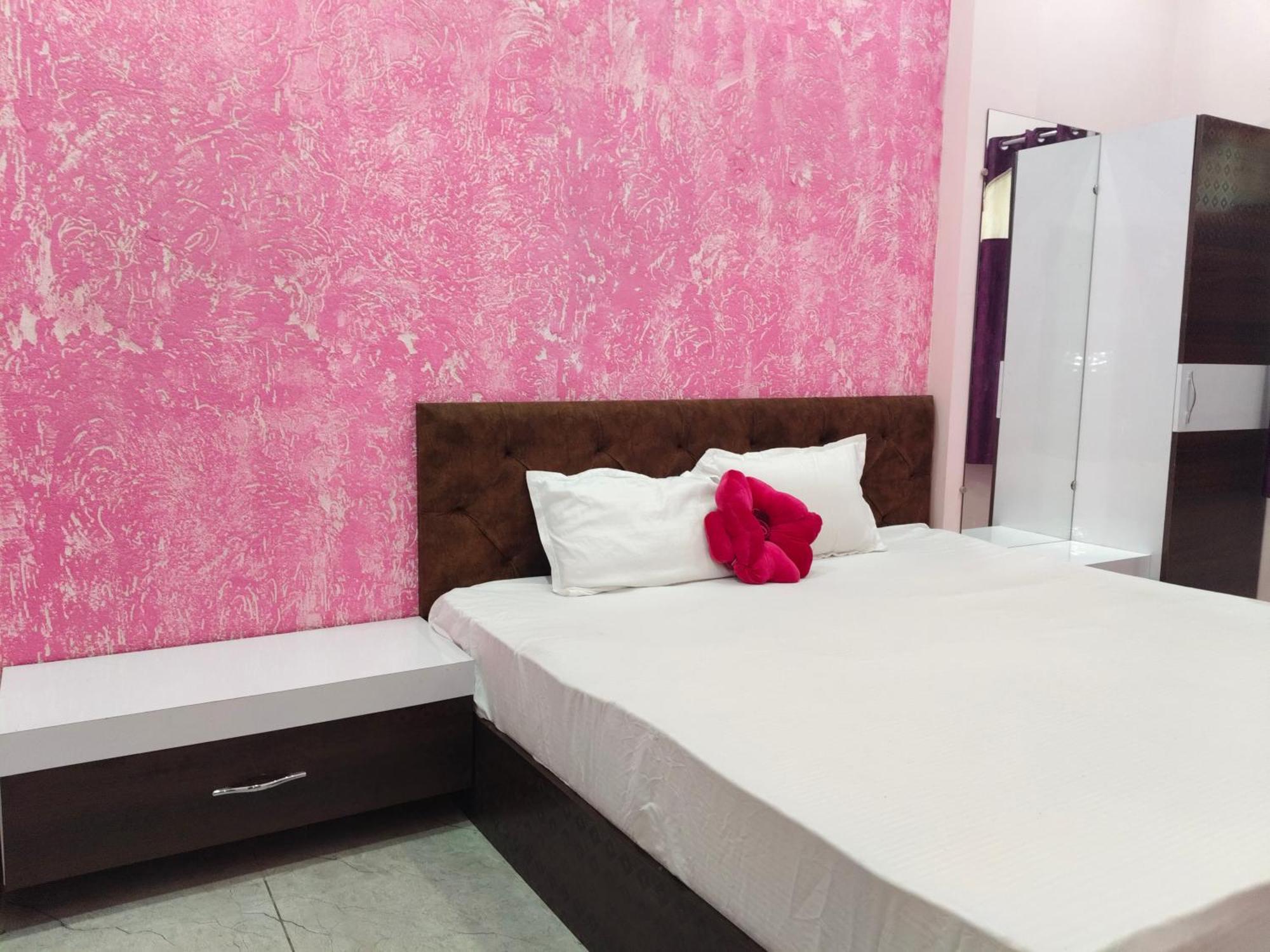 Anant Home Stay Udždžain Pokoj fotografie